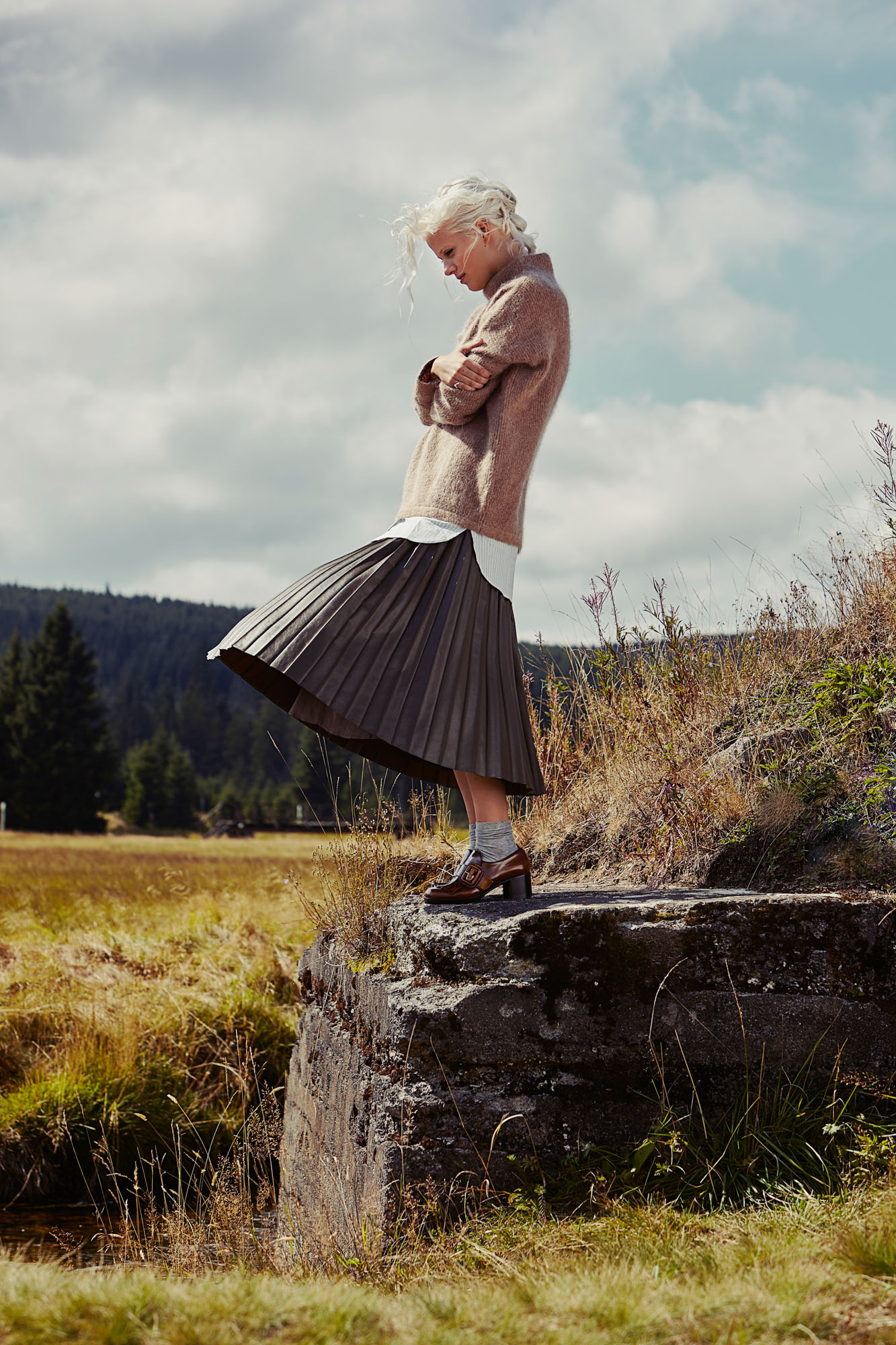 790168 ret color.jpg